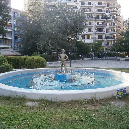 דירה Navarino Square